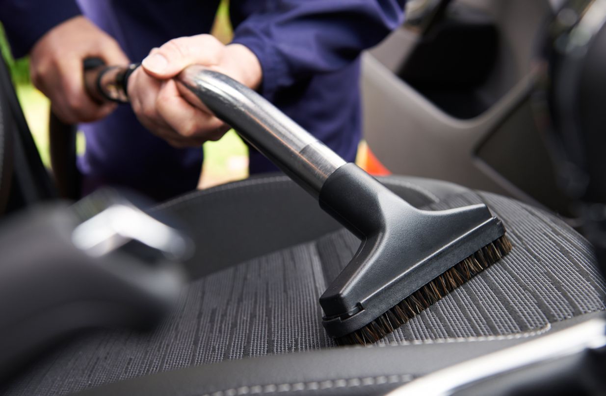 INTERIOR CAR DETAILING